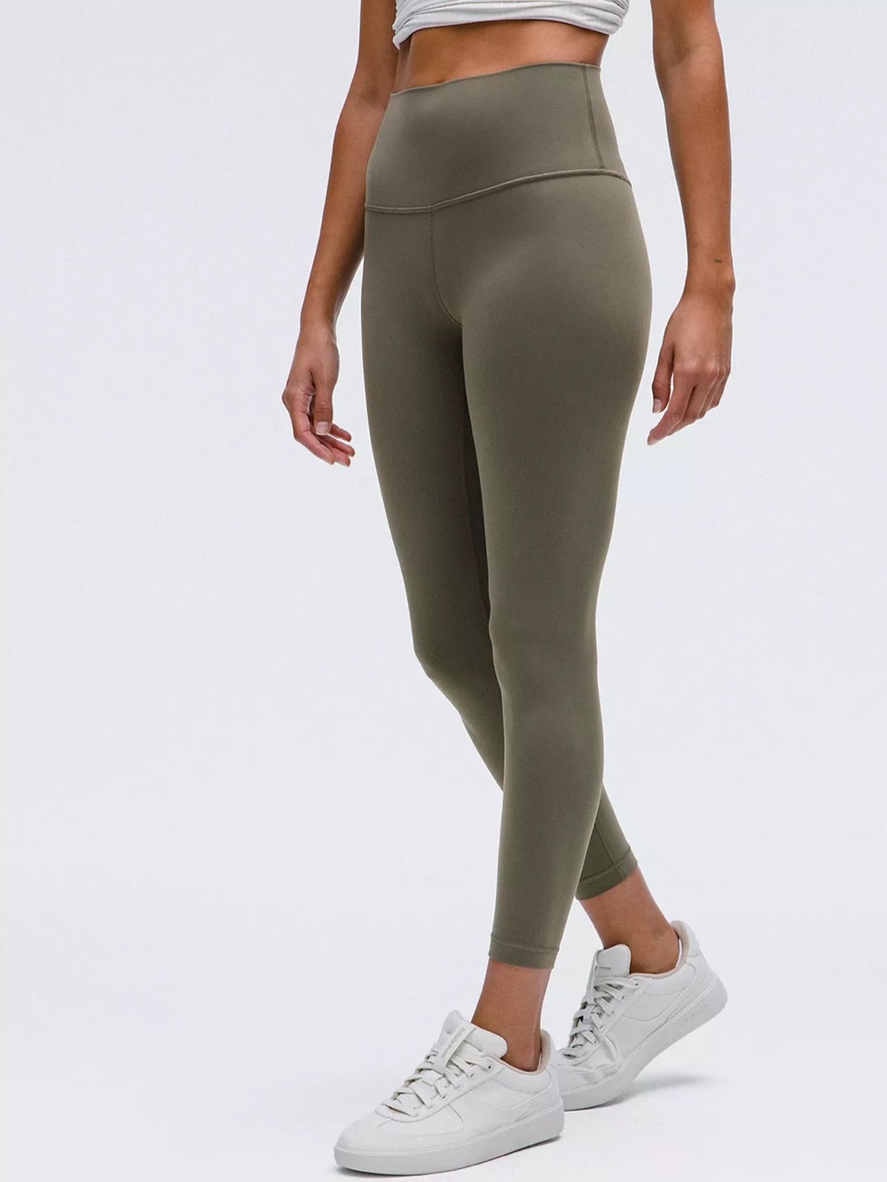 Lululemon Align High-Rise Leggings in Army Green Size 8. 25โ Inseam . Great!